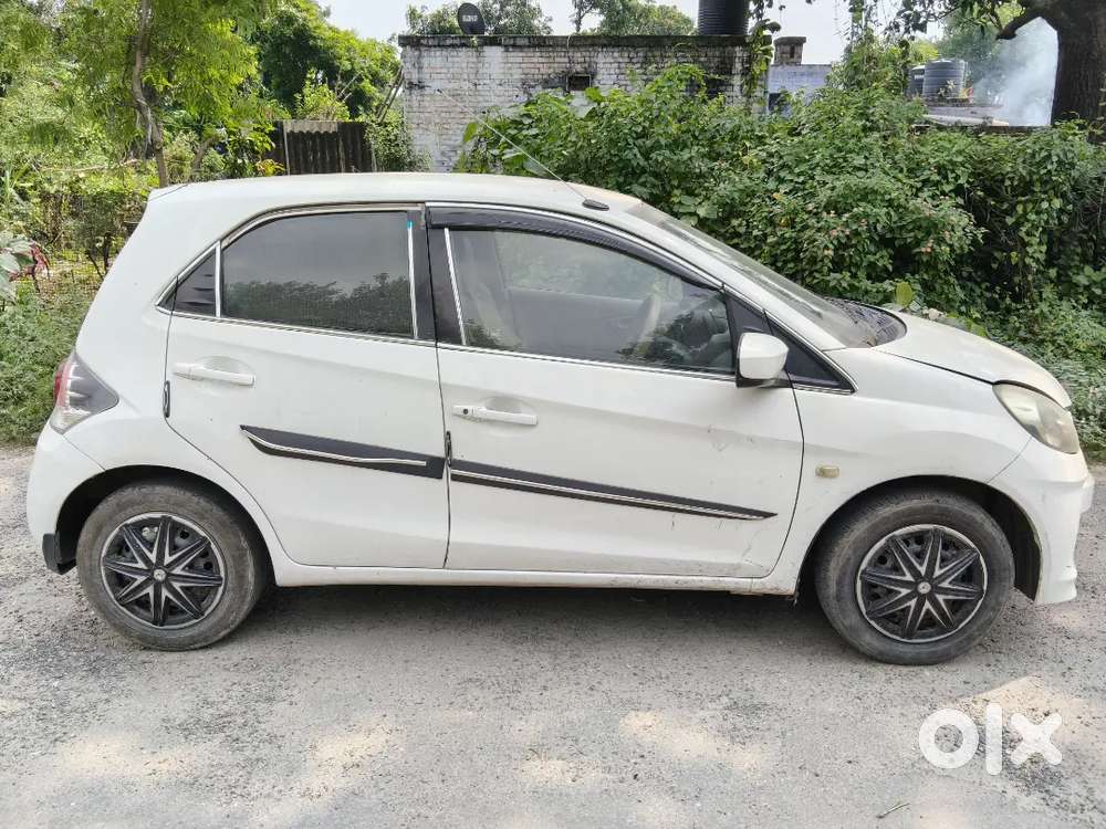 Honda Brio 2013 Petrol Mt