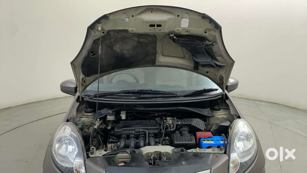 Honda Brio V Mt, 2013, Petrol