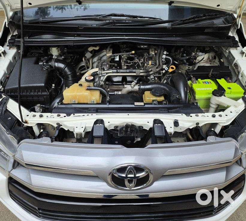 Toyota Innova Crysta 2.4 Vx Mt 8s, 2017, Diesel