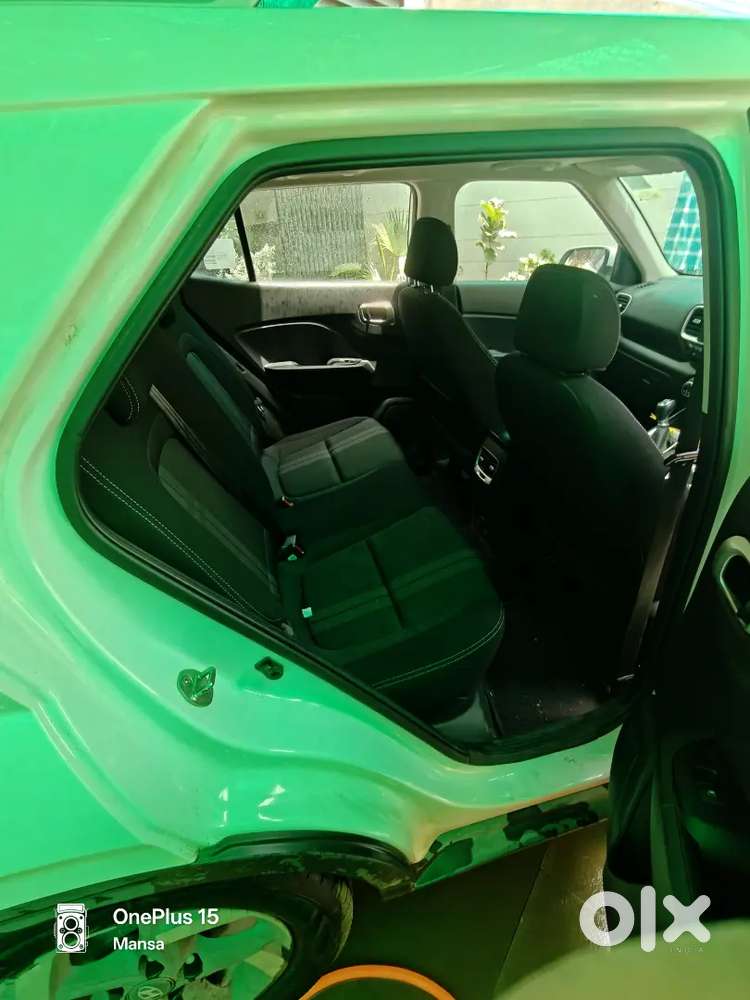 Hyundai Venue 2020 Petrol 72000 Km Driven