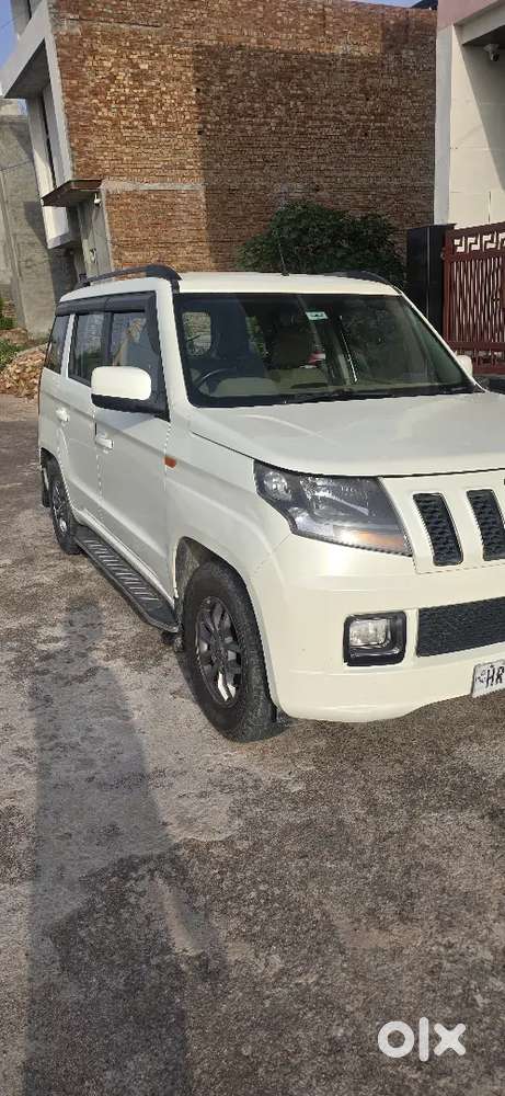 Mahindra Tuv 300 2019 Diesel Well Maintained