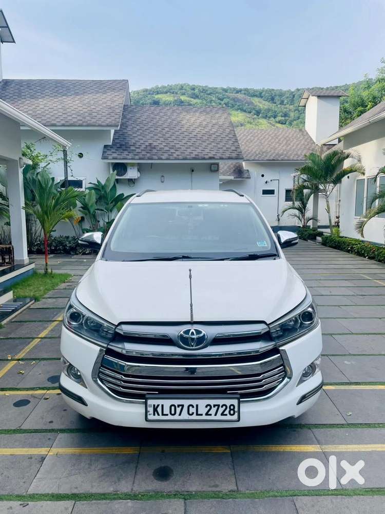 Toyota Innova Crysta 2.8 Zx At, 2017, Diesel