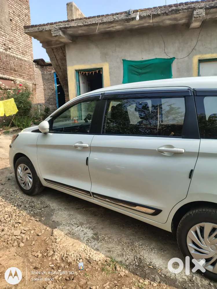 Maruti Suzuki Eartiga Vxi Cng 2025 Showroom Condation Cng+petrol