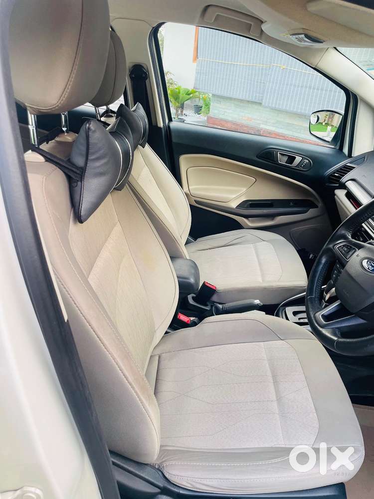 Ford Ecosport Titanium+ (o) At (petrol - Top Variant)