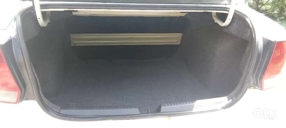 Volkswagen Vento Petrol Highline, 2014, Petrol