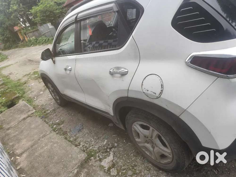 Kia Sonet 1.5 Htx 2021 With Sunroof