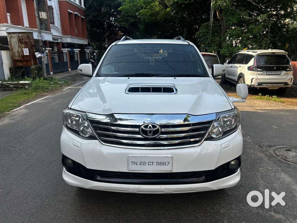 Toyota Fortuner 3.0 4x2 Automatic, 2012, Diesel