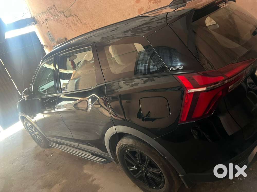 Mahindra Xuv700 Petrol 2025