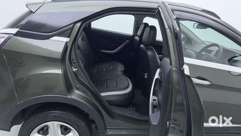 Tata Nexon 1.2 Revotron Xm (s), 2021, Petrol