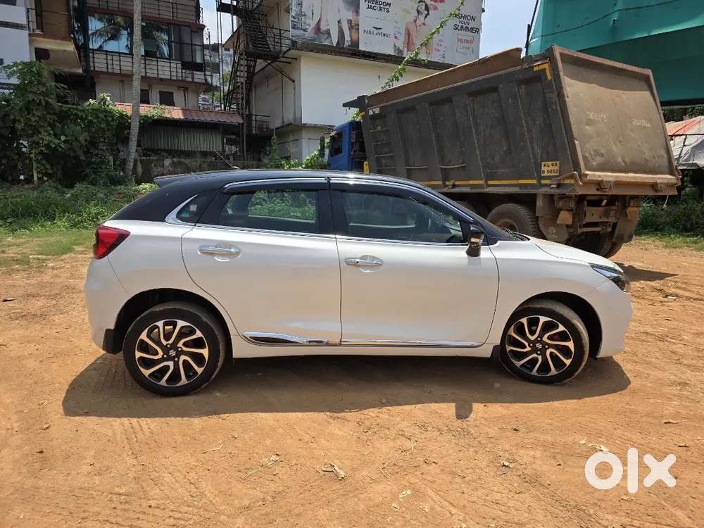 Baleno Dual Tone Colour Full Option, 6 Aribags Rs.860000/-
