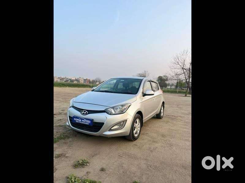 Hyundai I20 2012-2014 Magna Optional 1.2, 2014, Petrol