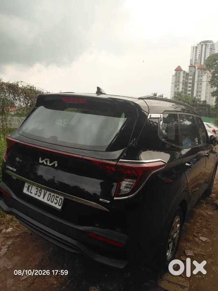 Kia Carens Prestige Plus 2024