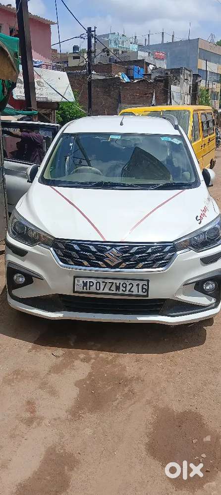 Maruti Suzuki Ertiga Vxi 2025