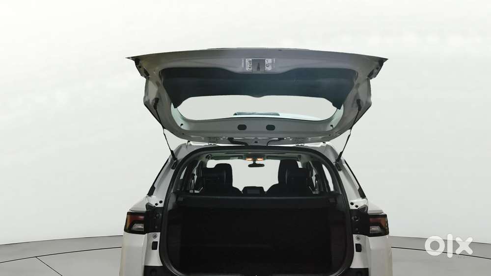 Maruti Suzuki Vitara Brezza 1.5 Zxi, 2022, Petrol