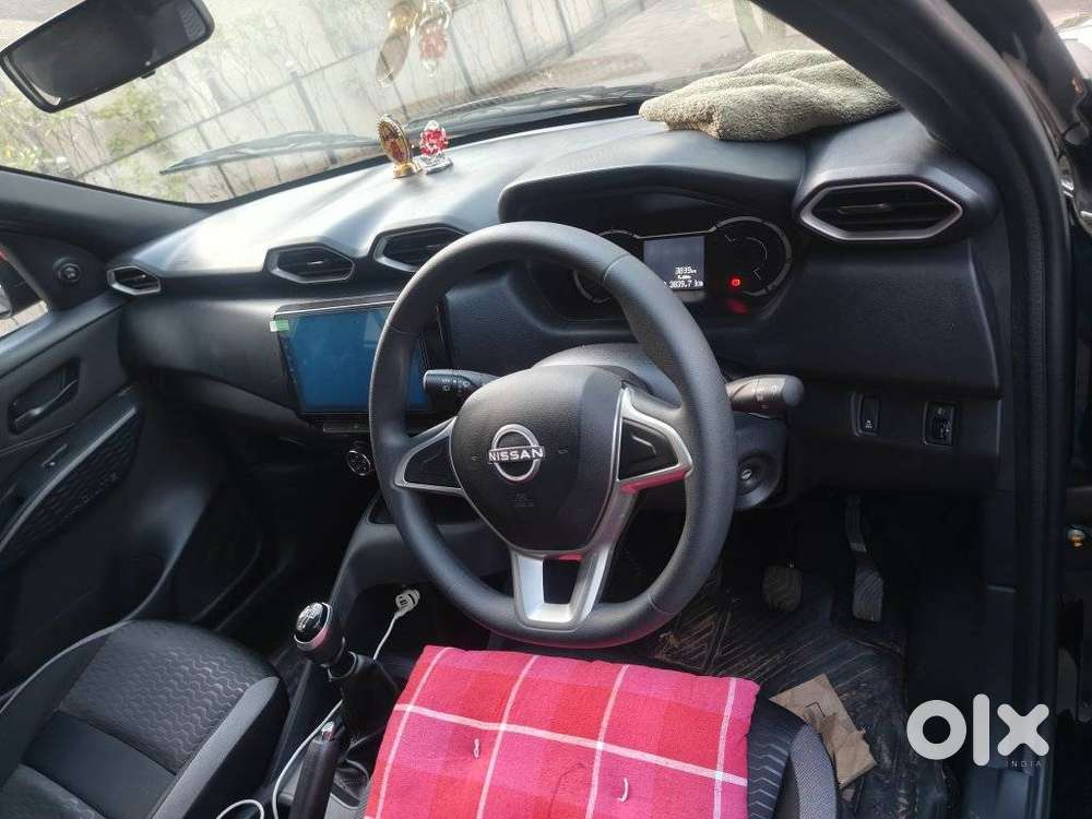 Nissan Magnite 1.0 Xl Turbo, 2025, Petrol