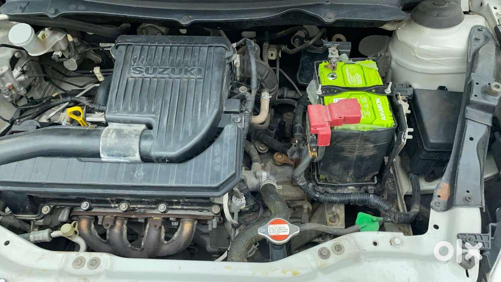 Maruti Suzuki Swift Vvt Vxi, 2016, Petrol