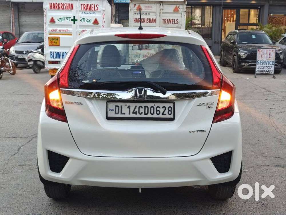 Honda Jazz V At Privilege, 2017, Petrol