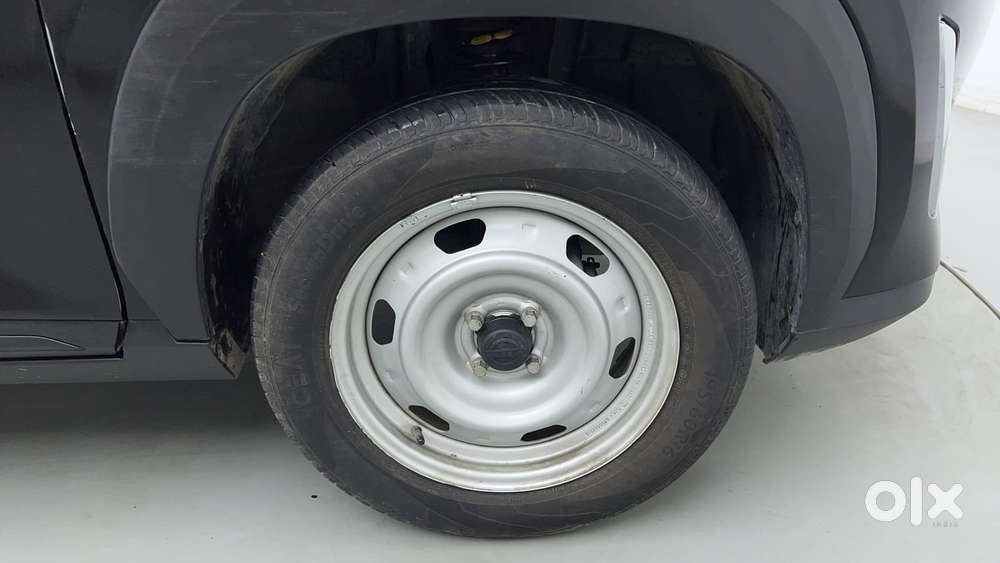 Nissan Magnite 1.0 Xe, 2024, Petrol