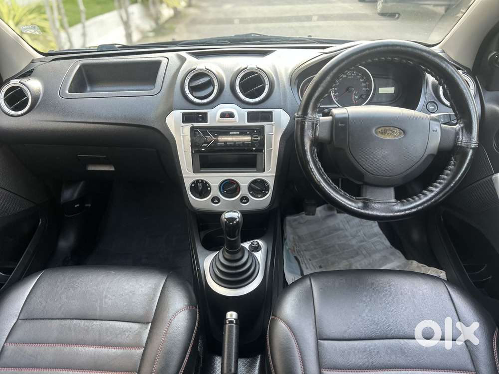 Ford Figo 2010-2012 Diesel Zxi, 2011, Diesel