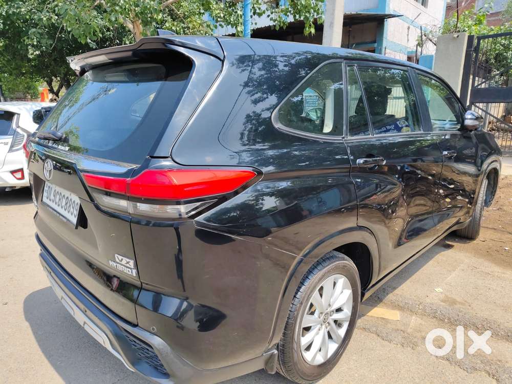 Toyota Innova Hycross 2.0 Vx Hybrid 8 Str, 2023, Petrol