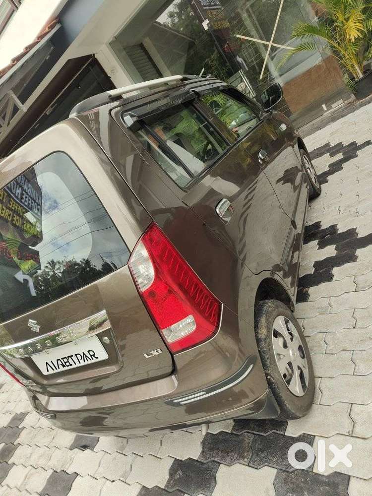 Maruti Suzuki Wagon R Lxi Optional, 2015, Petrol