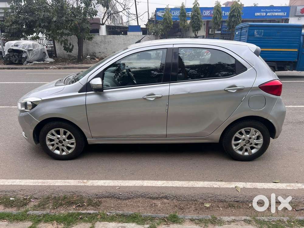 Tata Tiago Petrol 2017
