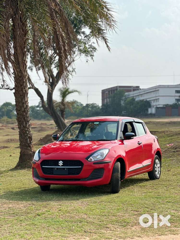 Maruti Suzuki Swift Vxi + Manual, 2020, Petrol