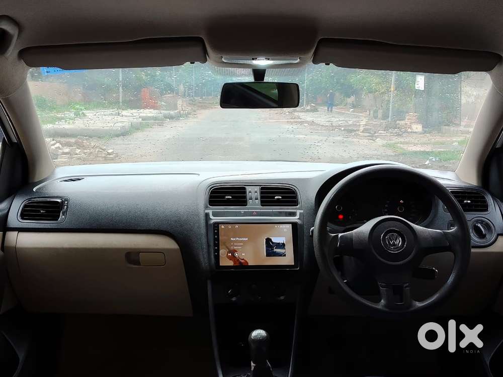 Volkswagen Polo Petrol Comfortline 1.2l, 2014, Cng & Hybrids