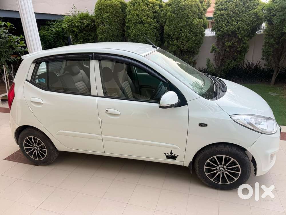 Hyundai I10 Sportz 2011 Petrol