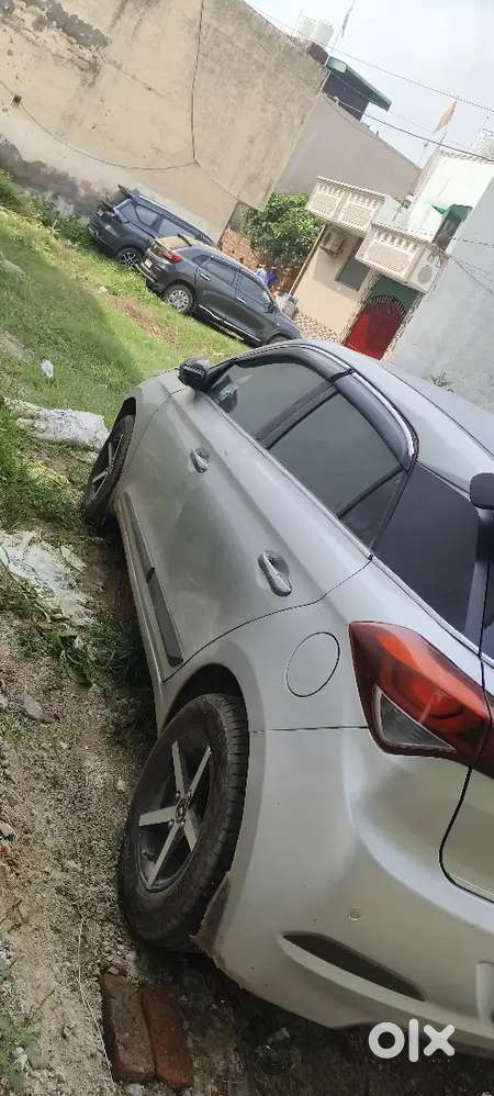 Hyundai I20 Active 2015 Km Driven