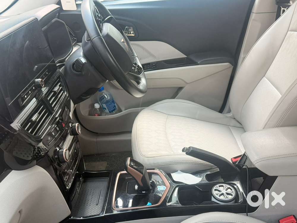 Mahindra Xuv400 El 2024