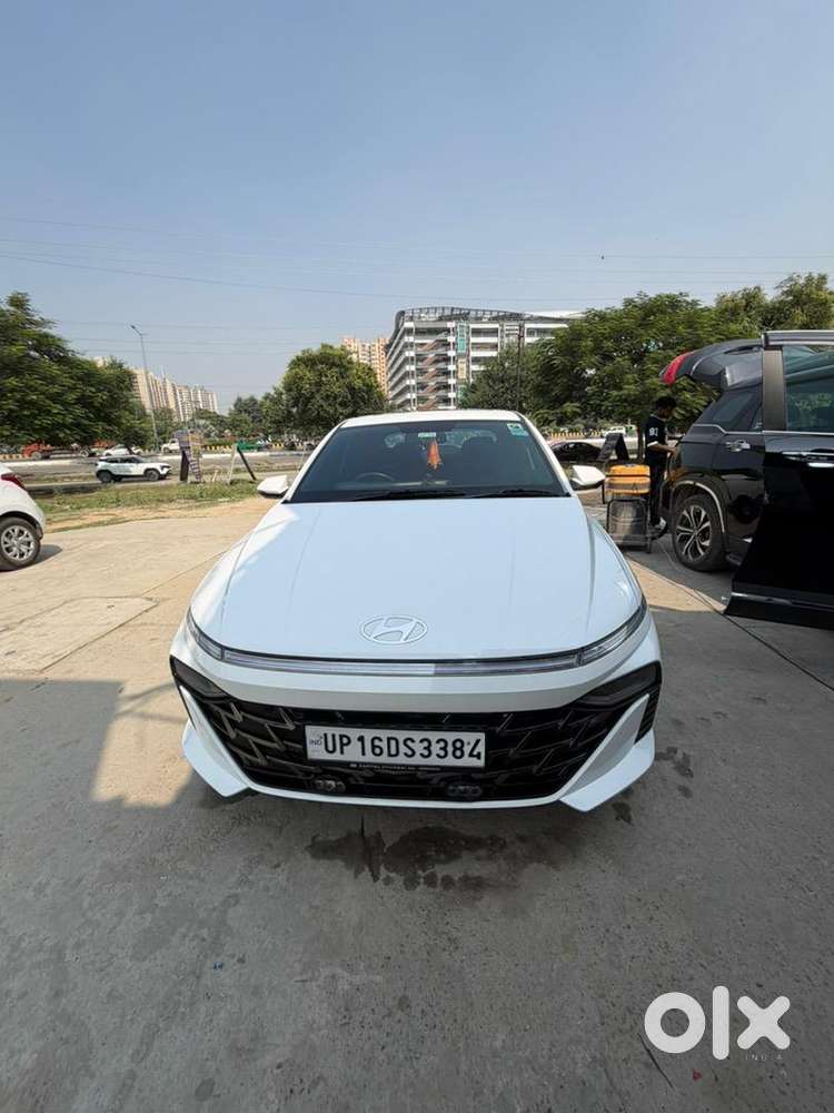 Hyundai Verna 2023 Petrol 54100 Km Driven