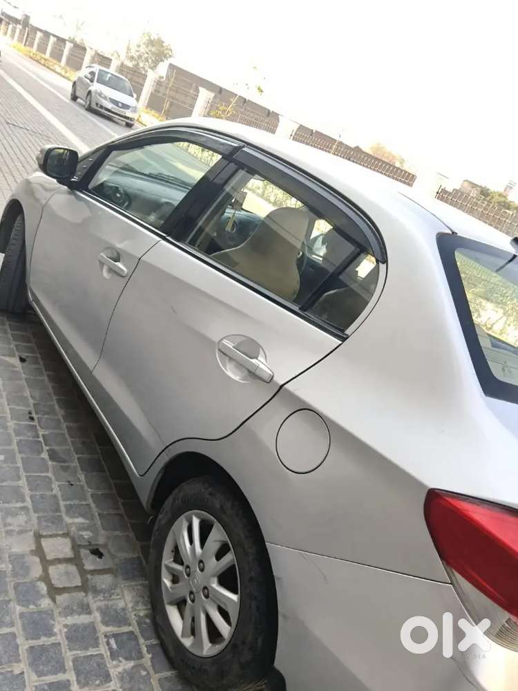 Honda Amaze 1.5 V 2013