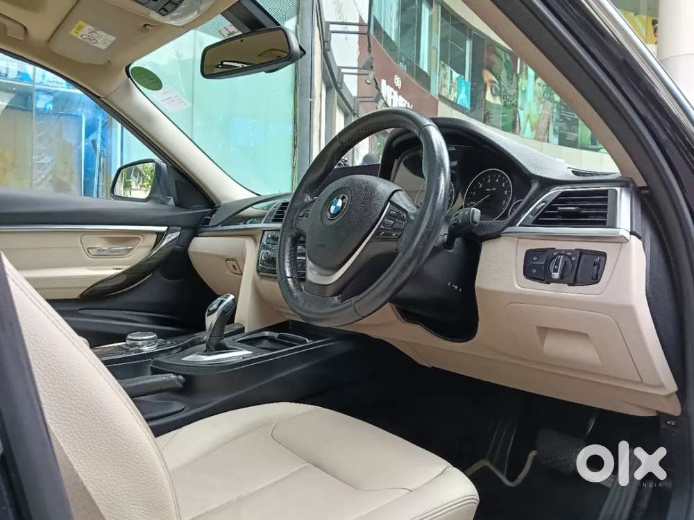 Bmw 3 Series 2.0 320i Luxury Line, 2016, Petrol