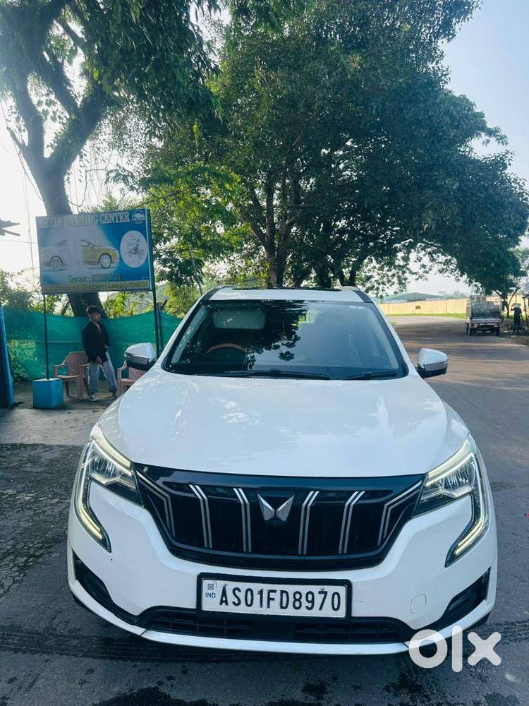 Mahindra Xuv700 Ax7l Manual /diesel 2022 / 1st Owner/ Only 56000