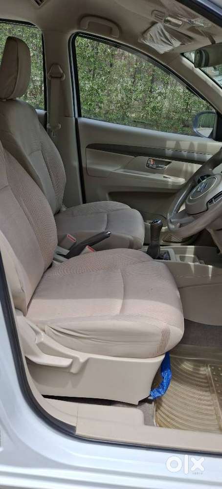 Maruti Suzuki Ertiga Vxi (o) Cng, 2022, Cng & Hybrids
