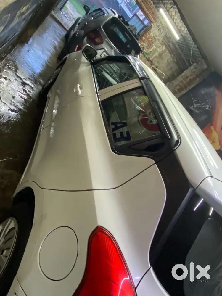Maruti Suzuki Swift Lxi 2024