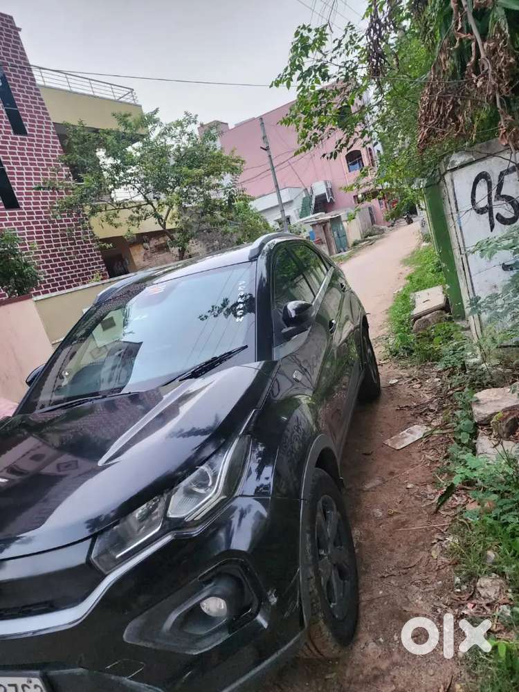 Tata Nexon , Dark Edition, Cng Also