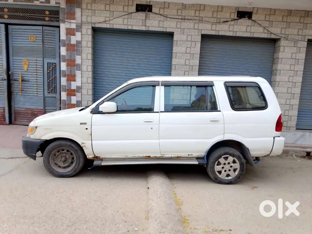 Chevrolet Tavera 2014 Model