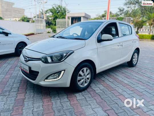 Hyundai I20 Sportz 1.2 Vtvt, 2013, Petrol