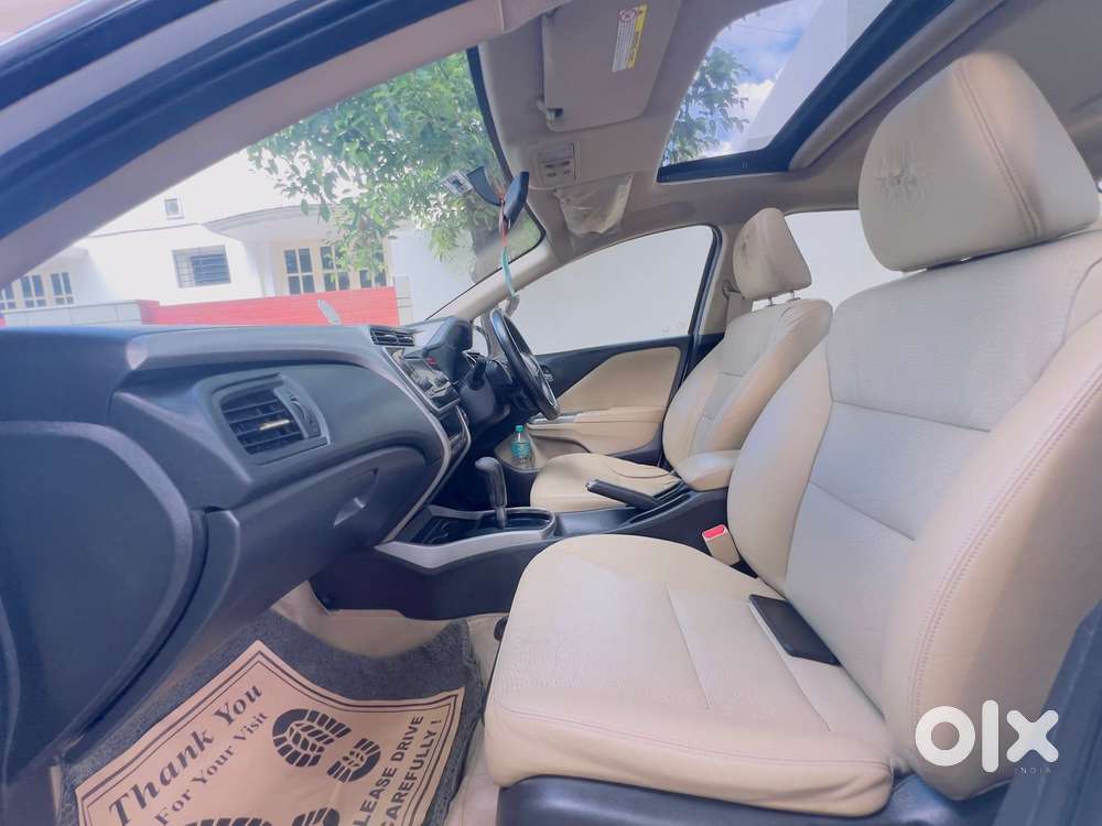 Honda City V At Sunroof I-vtec, 2016, Petrol
