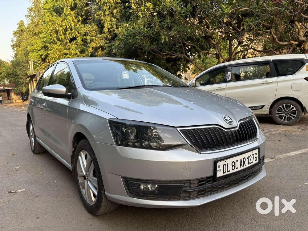 Skoda Rapid 1.6 Mpi At Style, 2017, Petrol