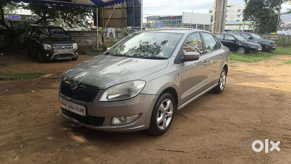 Skoda Rapid 1.6 Tdi Elegance, 2012, Diesel