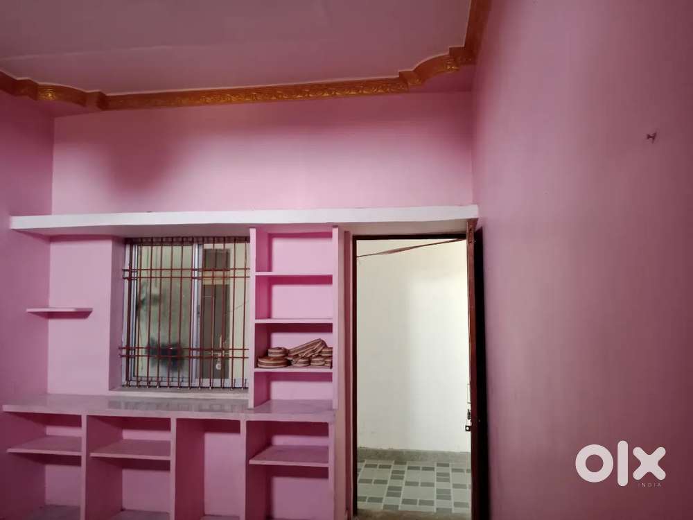 Hurry up! Room for rent in BYT