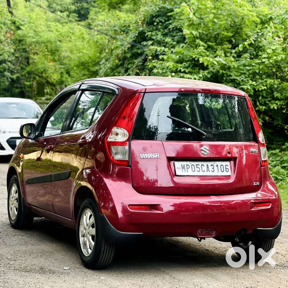 Maruti Suzuki Ritz Zxi Abs, 2013, Petrol