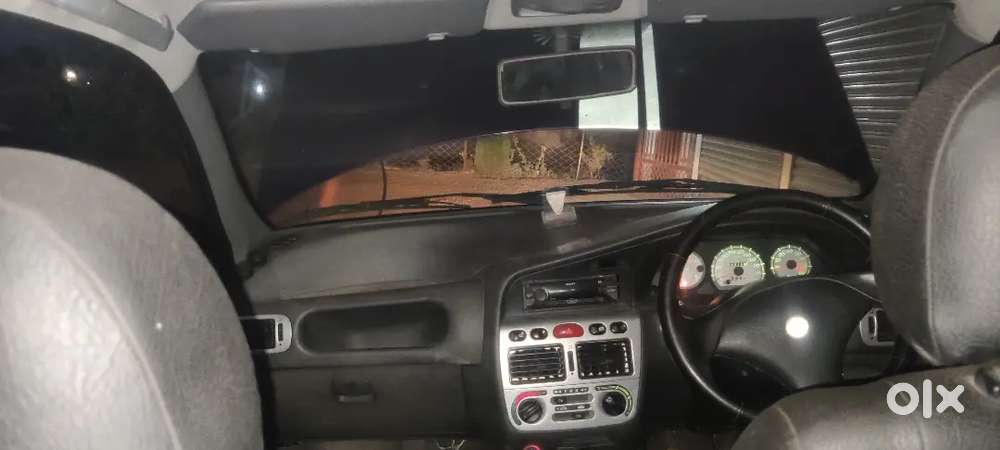 Fiat Palio Stile 2004 Petrol 68000 Km Driven