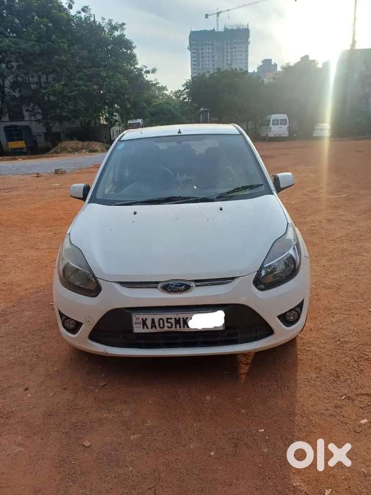 Ford Figo 2012 Petrol Manual