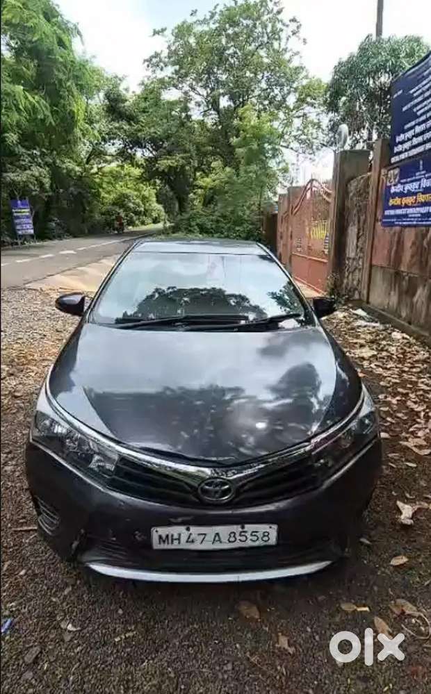 Toyota Corolla Altis 2015 Manual Petrol