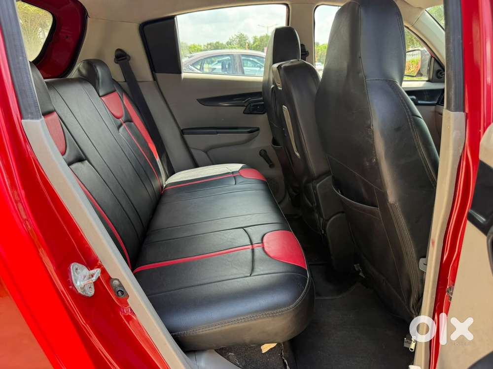Mahindra Kuv 100 Mfalcon G80 K2, 2017, Petrol