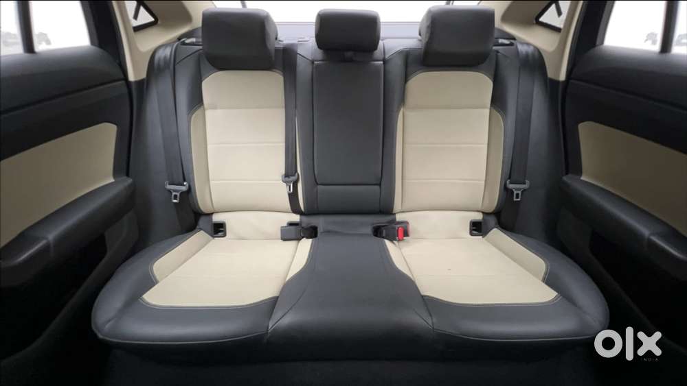 Skoda Slavia Style 1.5l Tsi Dsg, 2022, Petrol